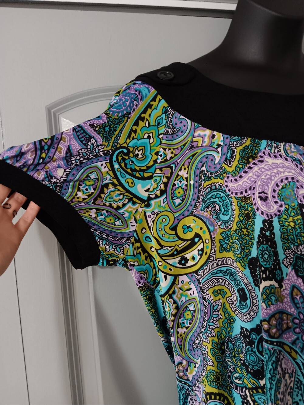 Periwinkle paisley dress - Picture 3 of 4